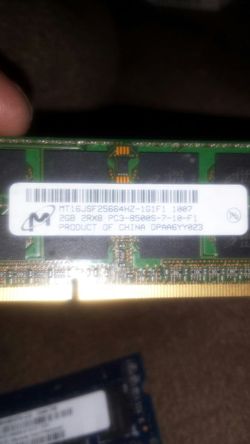 2 GB stick of ram for macbook.