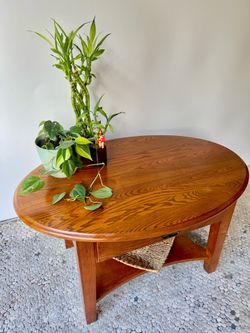 Traditional Oval Oak Coffee Table