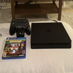 PlayStation 4 + Controller + Game + Charging Dock Station