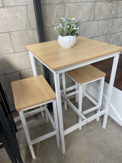 Bar Table and Stool Set