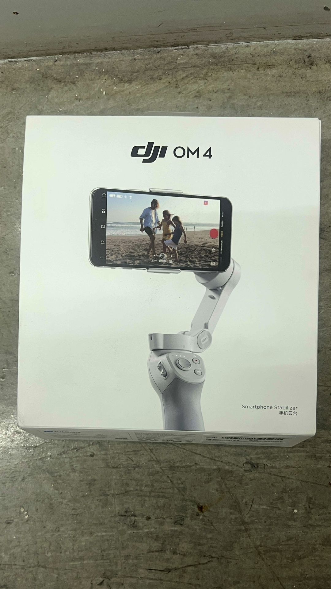 DJI OM 4 Smartphone Gimbal Stabilizer – Excellent Condition