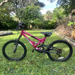 Girls Mountain Bike