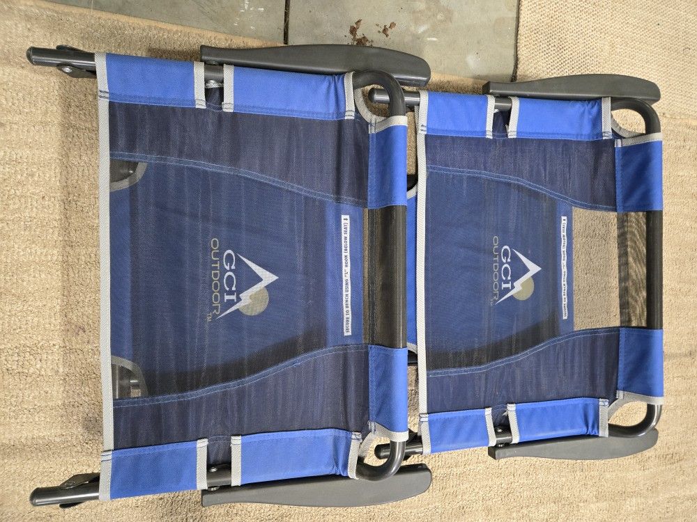 Comfort Stadium Chair with Armrests