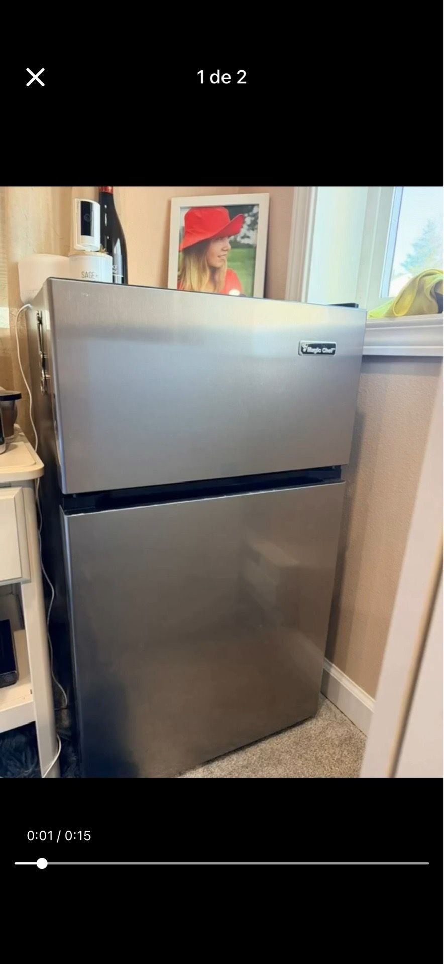 Mini fridge