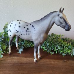 Vintage Breyer horse - Diamondot Buccaneer blanket appaloosa