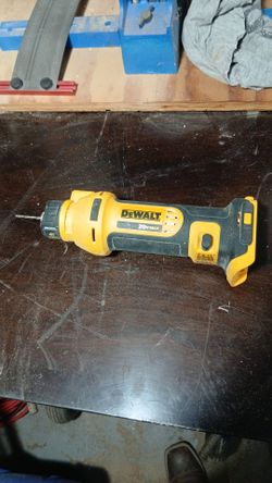 Dewalt drywall cut out tool