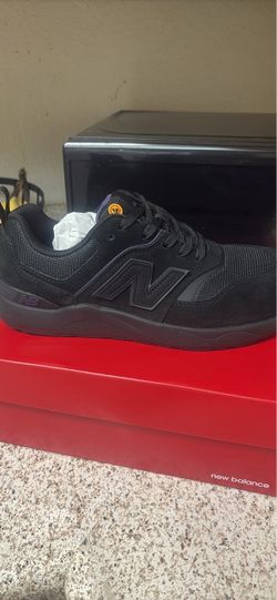 Women’s composite shoes