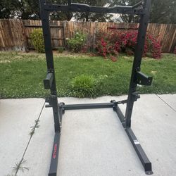 gym equipment 