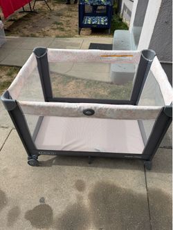 Graco pack n play used