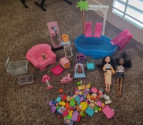 Assorted Barbie items