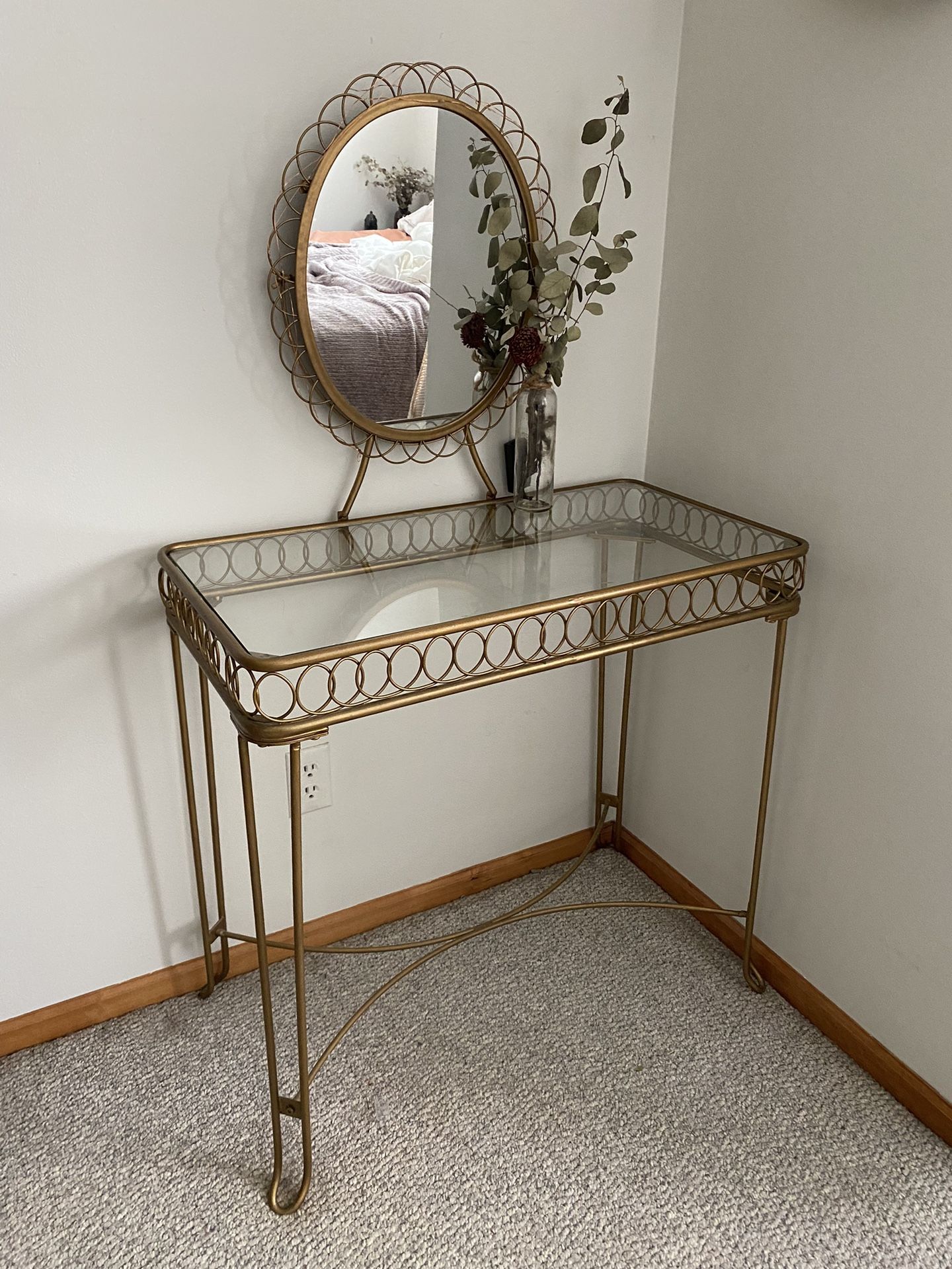 Urban outfitters Vanity