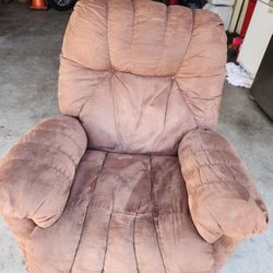 Recliner Chair 