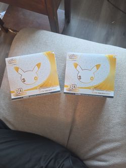 Pokemon Center 30th Celebration Elite Trainer Box