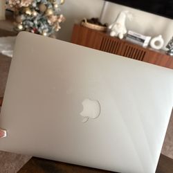 MacBook Pro (Retina, 13-inch)