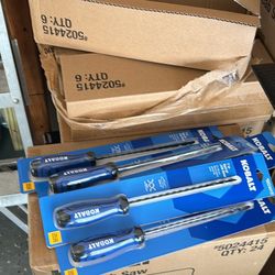 A Big Lot Of 7 Inch Spiral Jab Saw
