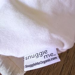 Snuggle Me Organic With Cotton Cover And Carrying Case 