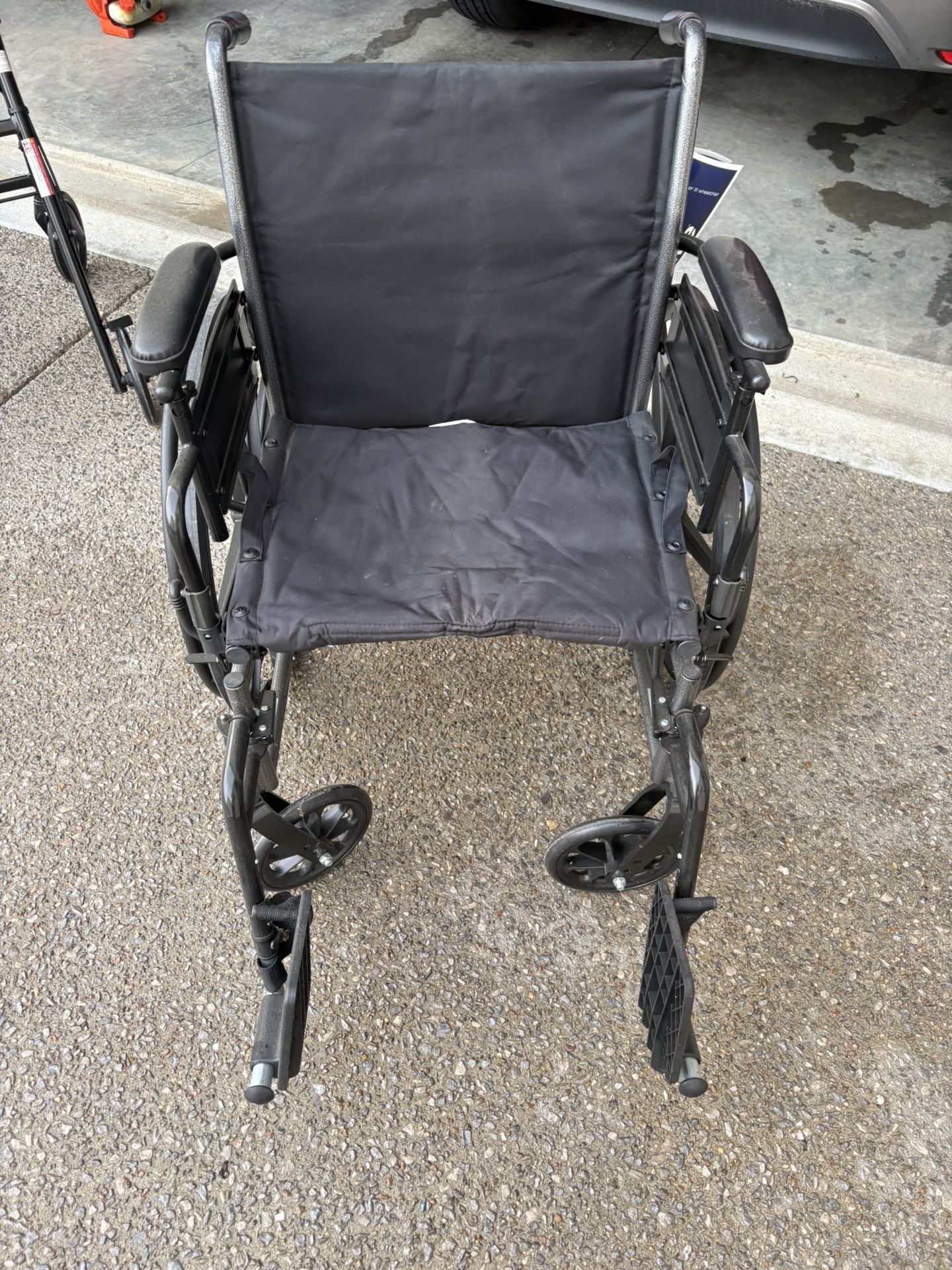 Wheel Chair 