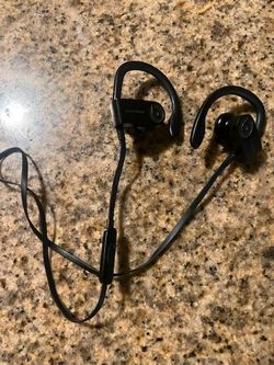 Beats Powerbeats 3 in Good Working Condition !