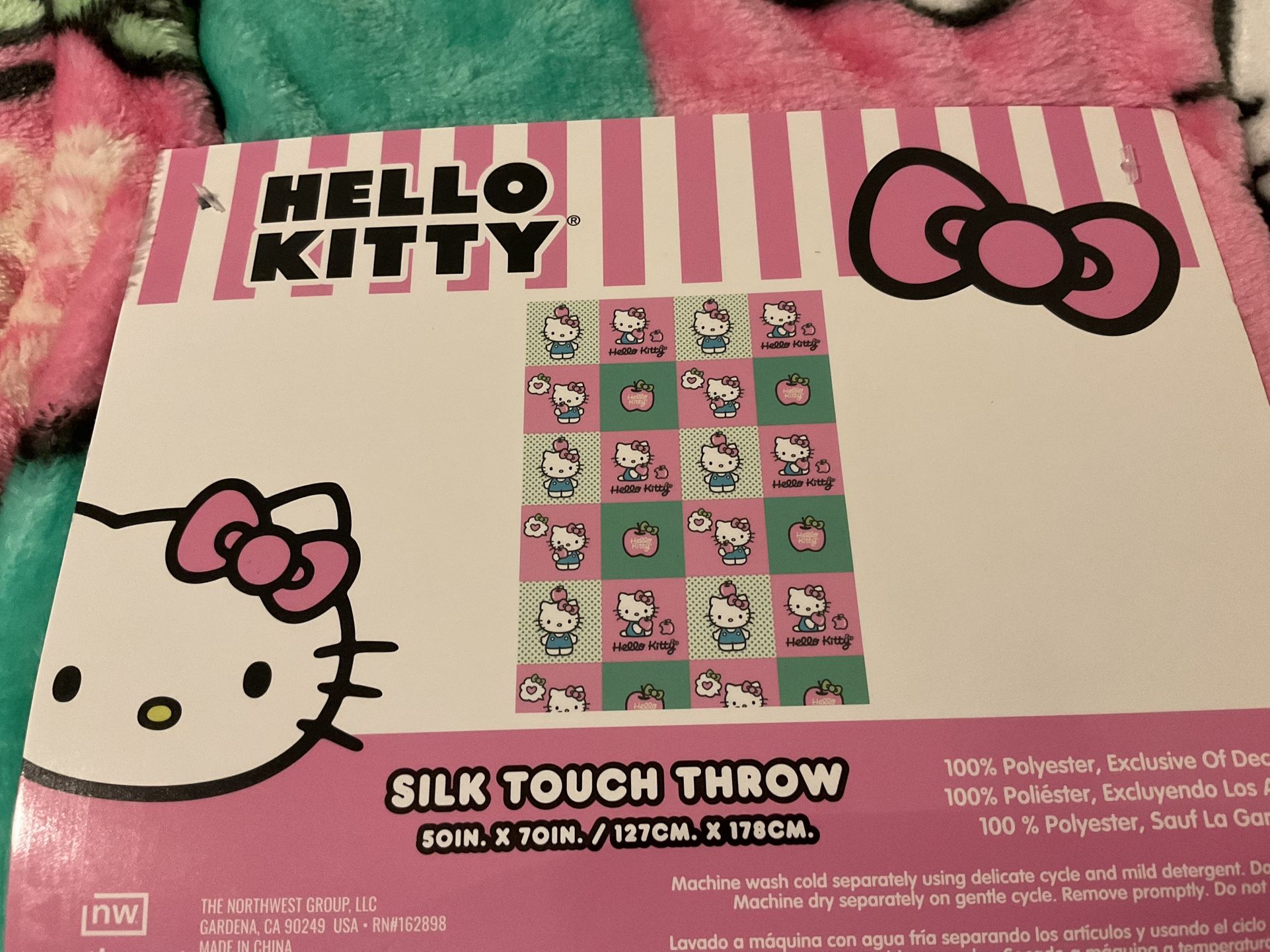 Hello Kitty Blanket