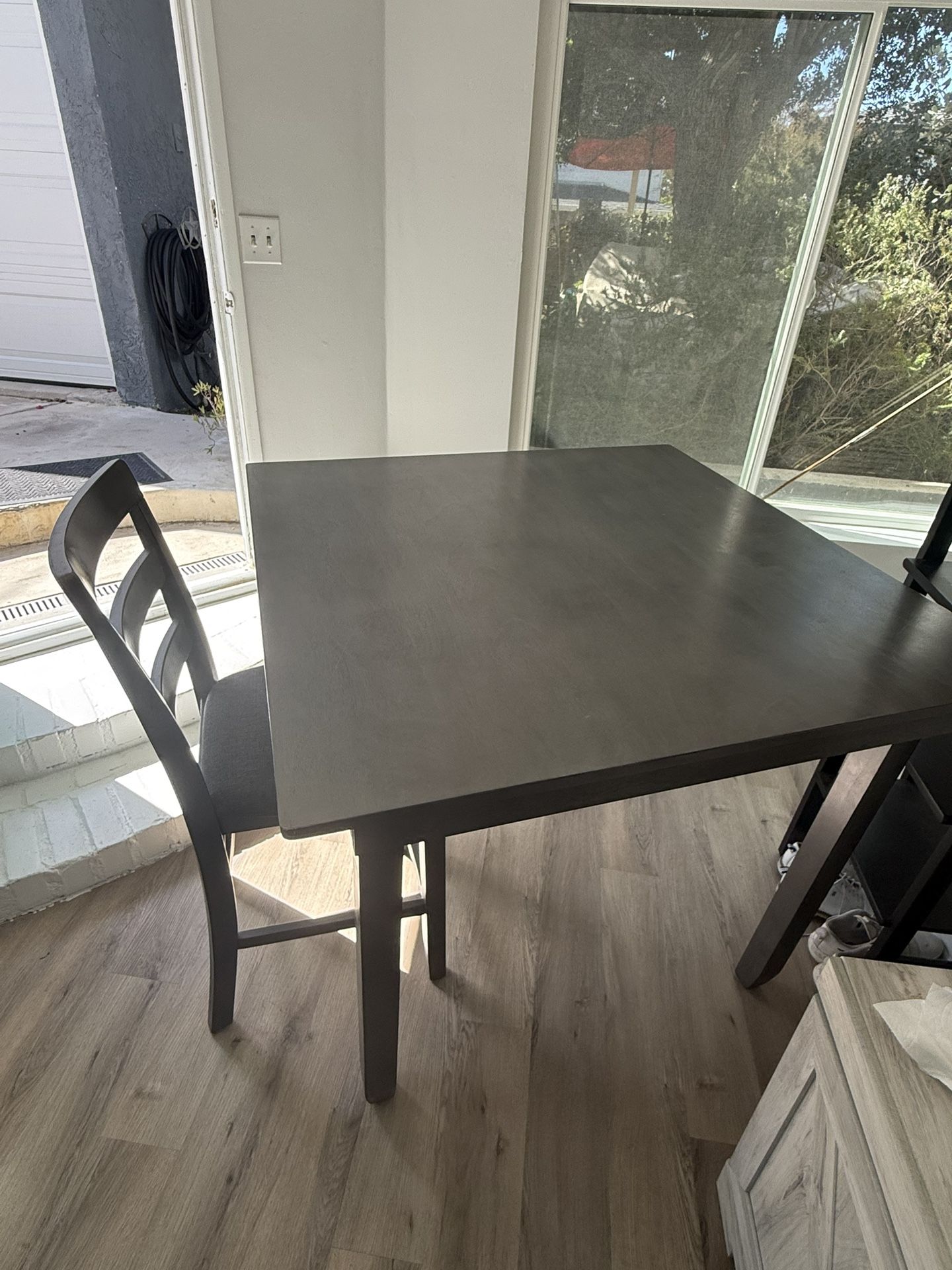 Kitchen Table w/ 4 Chairs