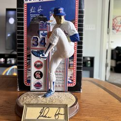 Nolan Ryan “all Time No-hitter Man” Sports Impressions Figurine 