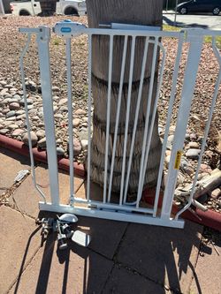 Baby gate