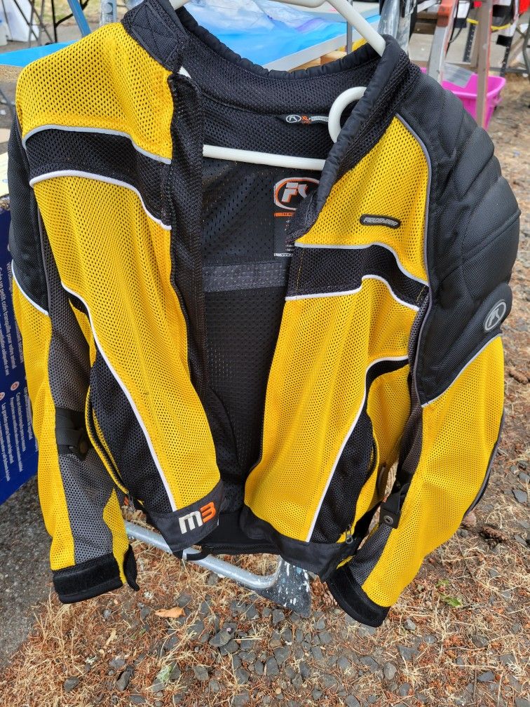 Fieldsheer M3 PHOSLITE mesh padded mens motorcycle jacket