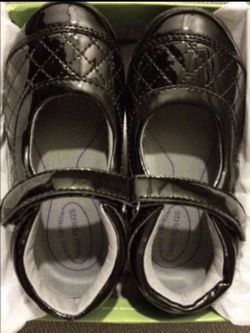 Brand New in Box, Girls Stride Rite “Reagan” Black Patent Leather Shoes, Size 9.5 M