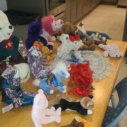 Beanie Babies, Dolls, Teddy Bears and more