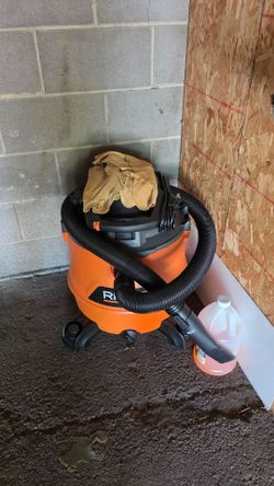 Wet dry shop vac