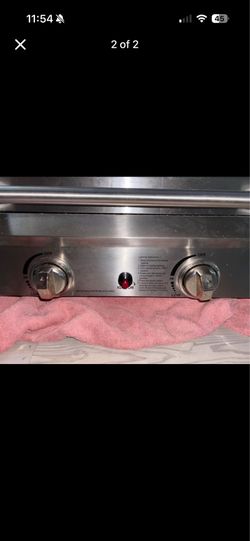 Portable propane grill