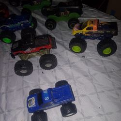 Hot wheels Jacked Up 4x4s vintage Trucks.$5 Each