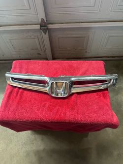 Honda grille