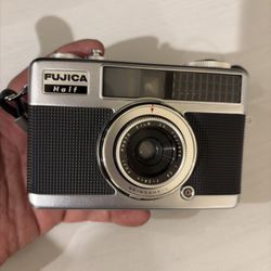Vintage Fujifilm Fujica Film Camera 
