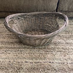 Big Wicker Basket!! 