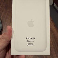Apple iPhone Air MagSafe Battery (USB-C)