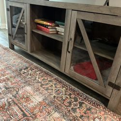 Like New Tv Stand with Shelves And Cabinets 