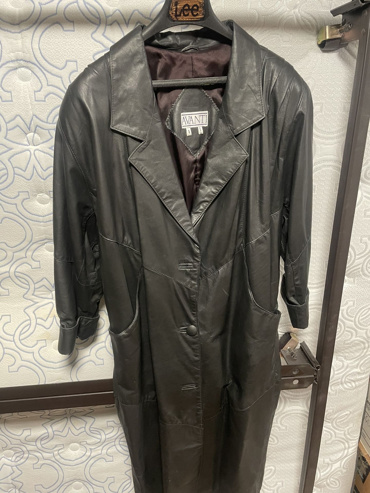 Ladies Leather Jacket