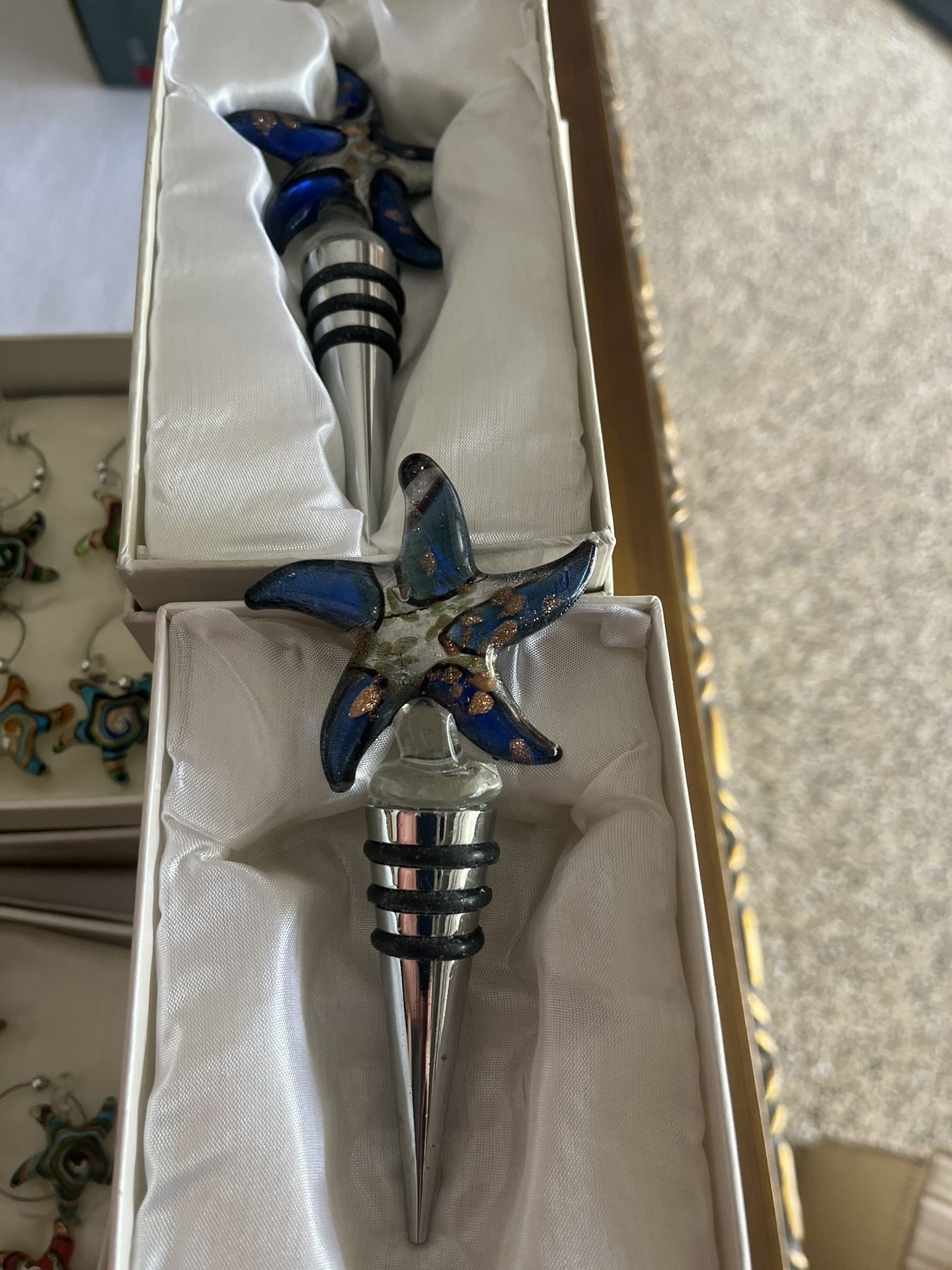 Wine Bottle Stopper With Wine Glass Charms