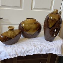 Set Of 3 Ceramic Vases