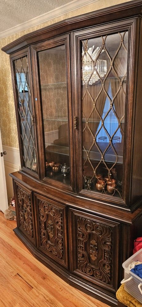 China Cabinet  And Dining Room Table 