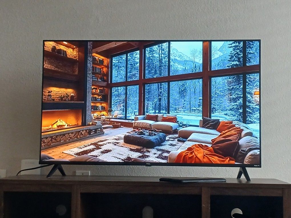 Tv (2 Months Used)