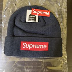 NEW Navy Supreme Beanie