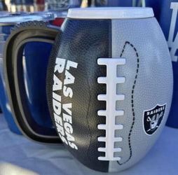 LAS VEGAS RAIDERS 24oz 3D FOOTBALL MUG