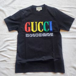 GUCCI T- Shirt Size Small