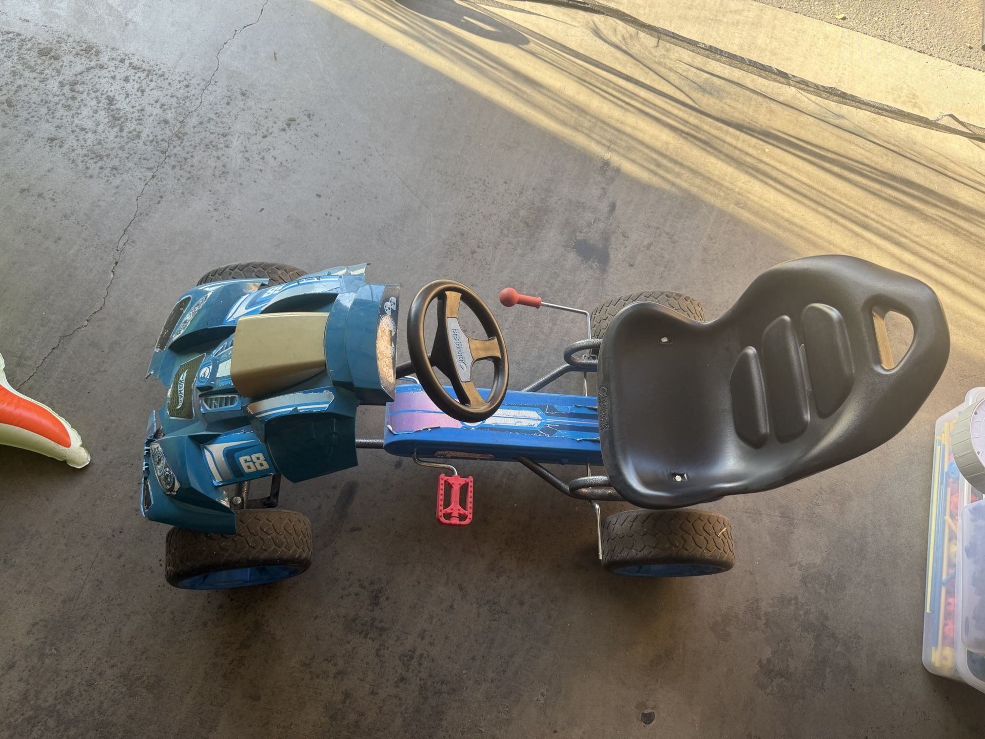 Hot Wheels Cart