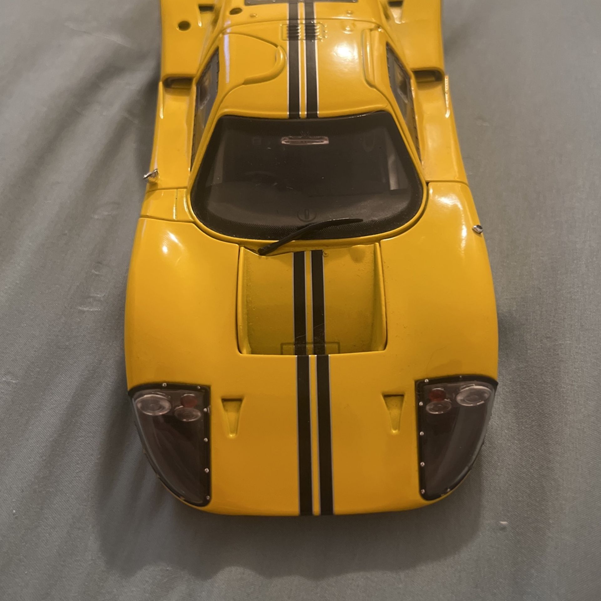 Ford MK Shelby Collectible 1967 Yellow 1:18 Diecast Car Model