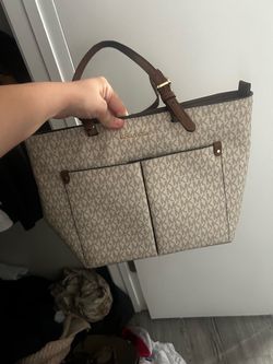 Michael Kors Signature Tote Bag