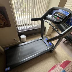 Horizon Fitness T101 Treadmill