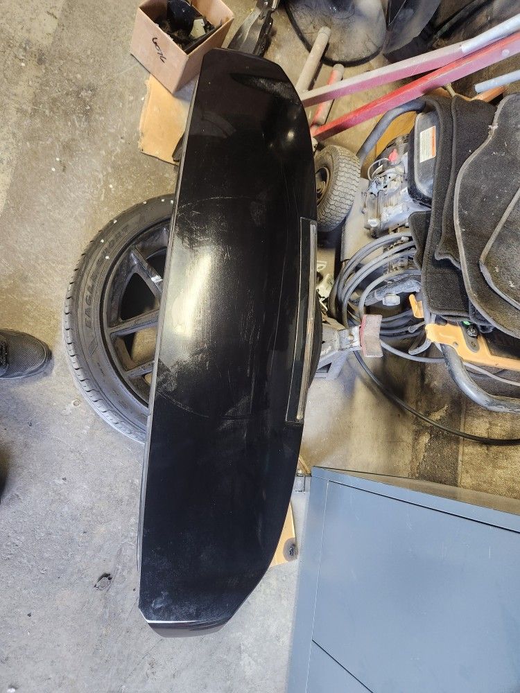 Cadillac Escalade Rear Spoiler retainer Oem 2015 To 2020